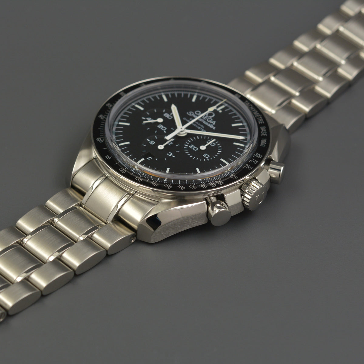 Omega speedmaster online zafiro