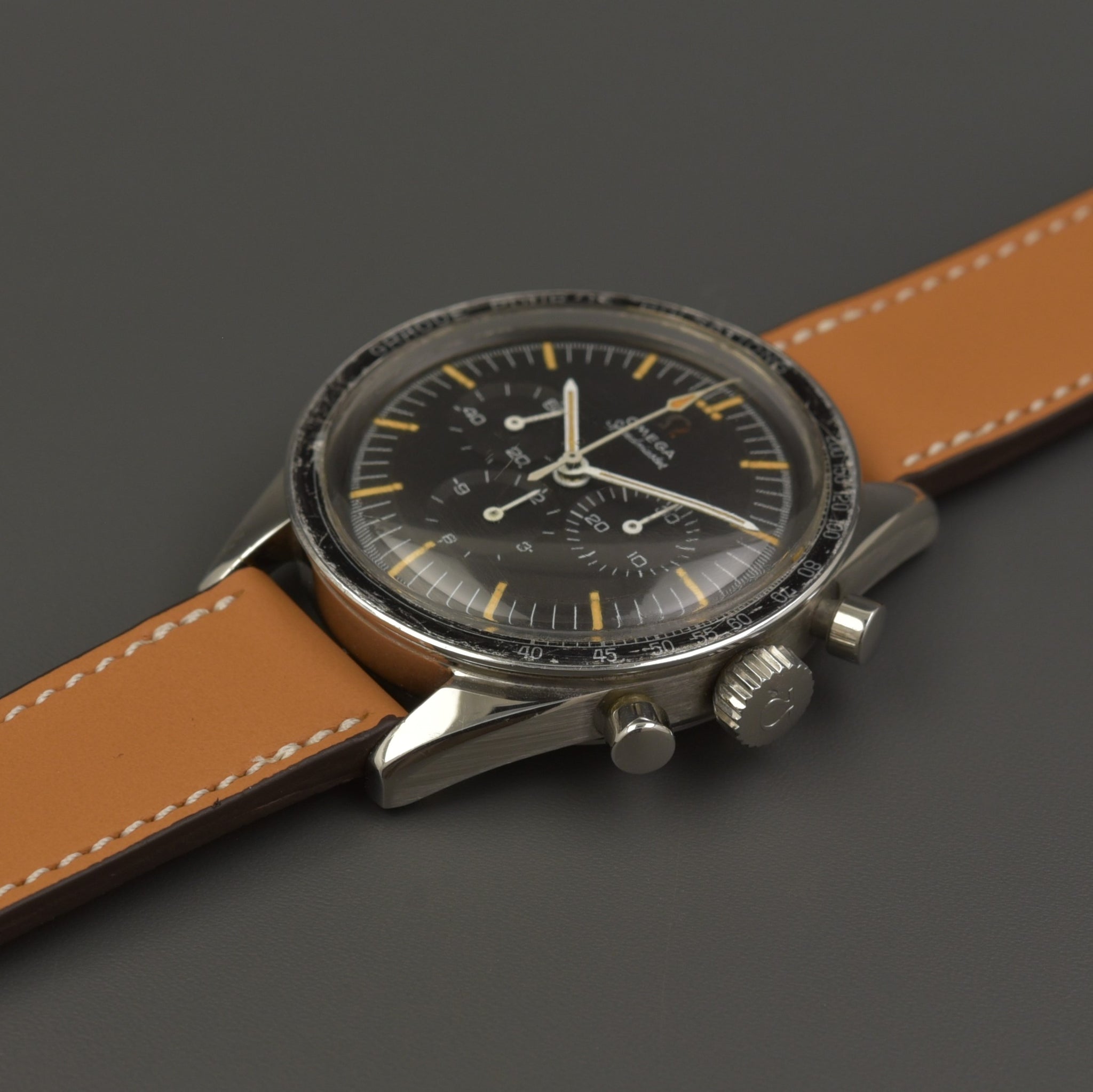 Omega Speedmaster Ed White Pulsations Bezel