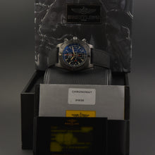 Load image into Gallery viewer, Breitling Chronomat 44 Blacksteel