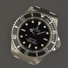 Load image into Gallery viewer, Rolex Submariner No Date 14060M