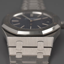 Load image into Gallery viewer, Audemars Piguet Royal Oak 15202 ST Blue Dial