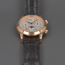 Load image into Gallery viewer, Jaeger-LeCoultre Memovox 18K