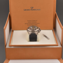 Load image into Gallery viewer, Girard Perregaux Laureato Evo 3