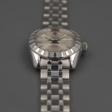 Load image into Gallery viewer, Tudor Classic 22010