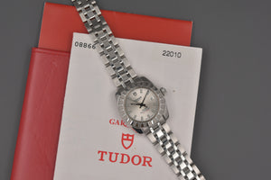 Tudor Classic 22010