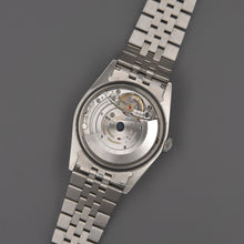 Load image into Gallery viewer, Rolex Datejust 16220 ARAG