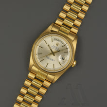 Load image into Gallery viewer, Rolex Day Date 1811 Morellis