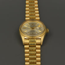 Load image into Gallery viewer, Rolex Day Date 1811 Morellis