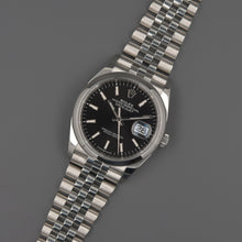 Load image into Gallery viewer, Rolex Datejust 126200 Jubilee