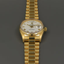 Load image into Gallery viewer, Rolex Day Date 18028