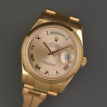 Load image into Gallery viewer, Rolex Day Date 118205 mint