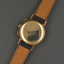 Load image into Gallery viewer, Doxa Valjoux 22 Rose Gold