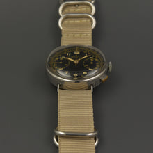 Load image into Gallery viewer, Postala Landeron 39 Chronograph