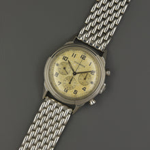 Load image into Gallery viewer, Movado M95 Chronograph