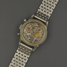 Load image into Gallery viewer, Movado M95 Chronograph