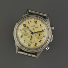 Load image into Gallery viewer, Movado M95 Chronograph