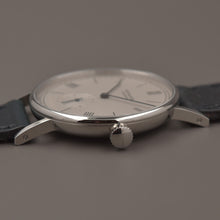 Load image into Gallery viewer, Nomos Ludwig Siemens 207