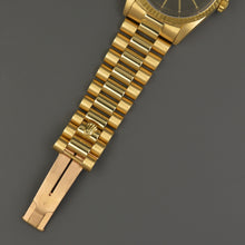 Load image into Gallery viewer, Rolex Day Date 18038