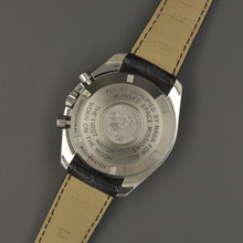 Load image into Gallery viewer, Omega Speedmaster Professional