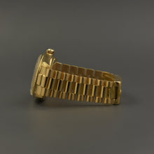 Load image into Gallery viewer, Rolex Day Date 18038 - ALMA Watches