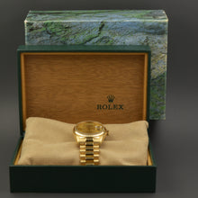 Load image into Gallery viewer, Rolex Day Date 18038 - ALMA Watches
