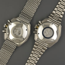 Load image into Gallery viewer, Museum Set of Omega Seamaster "Anakin Skywalker" &amp; "Darth Vader" - ALMA Watches