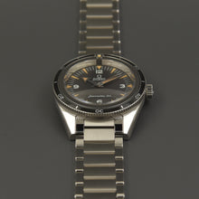 Load image into Gallery viewer, Omega Seamaster Trilogy