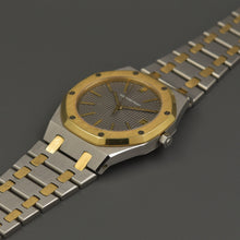 Load image into Gallery viewer, Audemars Piguet Royal Oak 6023 SA - ALMA Watches