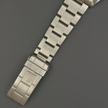 Load image into Gallery viewer, Rolex Submariner 16610 SEL - ALMA Watches