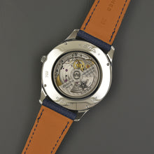 Load image into Gallery viewer, Zenith Captain Power Reserve - ALMA Watches