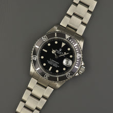 Load image into Gallery viewer, Rolex Submariner 16610 SEL Full Set - ALMA Watches