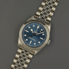 Load image into Gallery viewer, Tudor Black Bay 39 - ALMA Watches