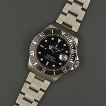 Load image into Gallery viewer, Rolex Submariner 16610 Full Set LC100 - ALMA Watches