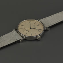 Load image into Gallery viewer, Nomos Tangente 101 mint
