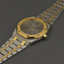 Load image into Gallery viewer, Audemars Piguet Royal Oak 5402 SA "Jumbo"