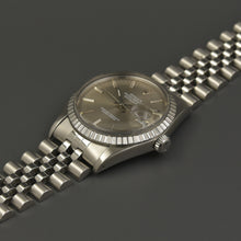 Load image into Gallery viewer, Rolex Datejust 16030 taupe - ALMA Watches