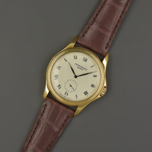 Load image into Gallery viewer, Patek Philippe Calatrava 5115 J - ALMA Watches