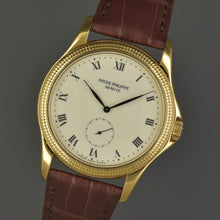 Load image into Gallery viewer, Patek Philippe Calatrava 5115 J - ALMA Watches