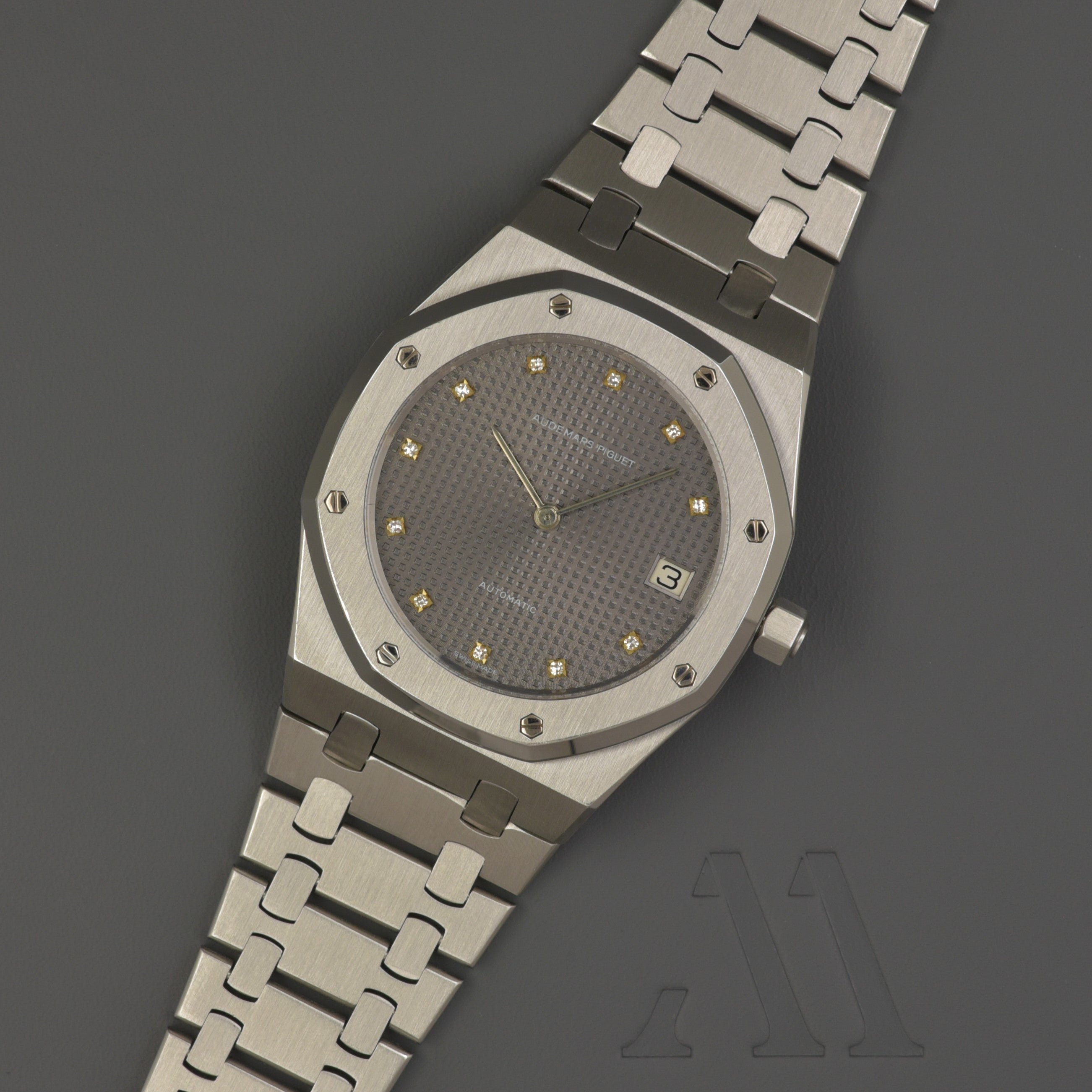 Audemars Piguet Royal Oak 5402 B series ALMA Watches