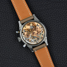 Load image into Gallery viewer, Wittnauer Valjoux 23 Chronograph