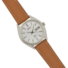 Load image into Gallery viewer, Textured &quot;Paris&quot; Calfskin Watchstrap Gold Light Brown