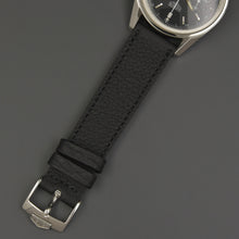 Load image into Gallery viewer, Heuer Carrera 1964