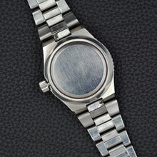 Load image into Gallery viewer, Omega Seamaster Cosmic 2000