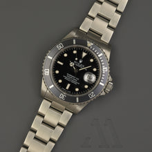Load image into Gallery viewer, Rolex Submariner 16610 Full Set