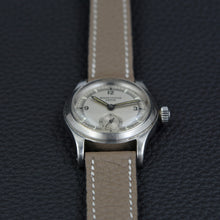 Load image into Gallery viewer, Rolex Oyster Lipton 1940