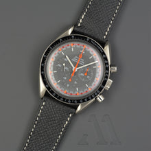 Load image into Gallery viewer, Omega Speedmaster Japan Racing Dial