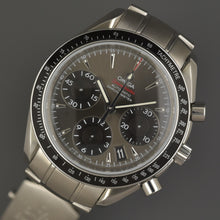 Load image into Gallery viewer, Omega Speedmaster Date