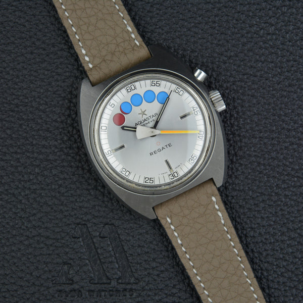 Aero Neuchatel Valjoux 72-6 Chronograph – ALMA Watches