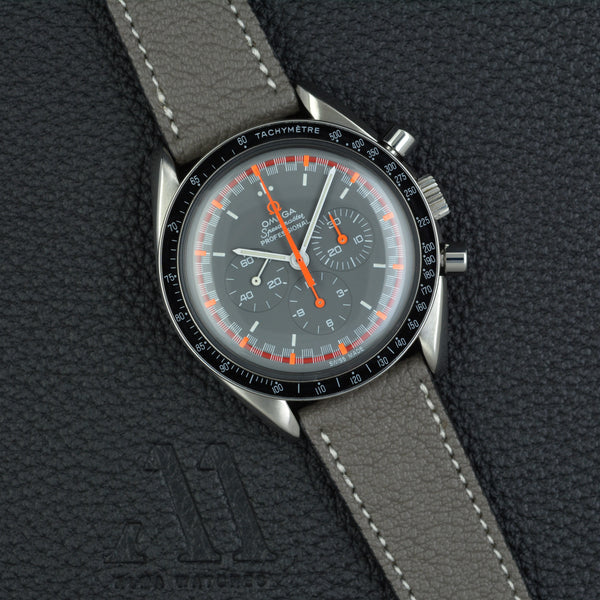 Omega Speedmaster Japan Racing Dial