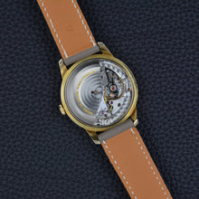 Load image into Gallery viewer, IWC Dresswatch 18k Automatic